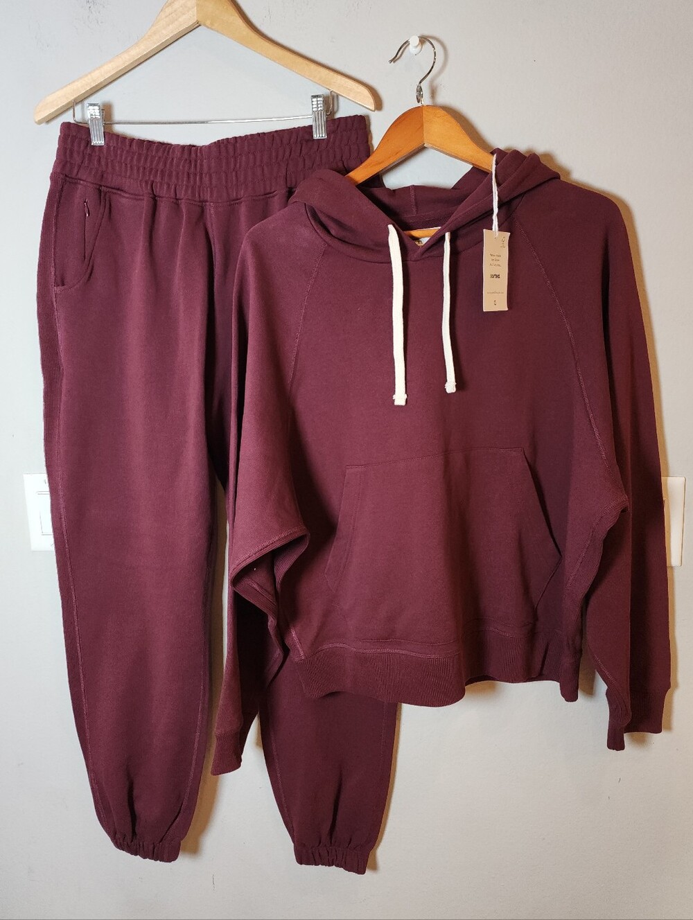 NWT Sorted Organic Cotton Set Hoodie & Jogger Sweatpants Maroon Burgundy Size XL